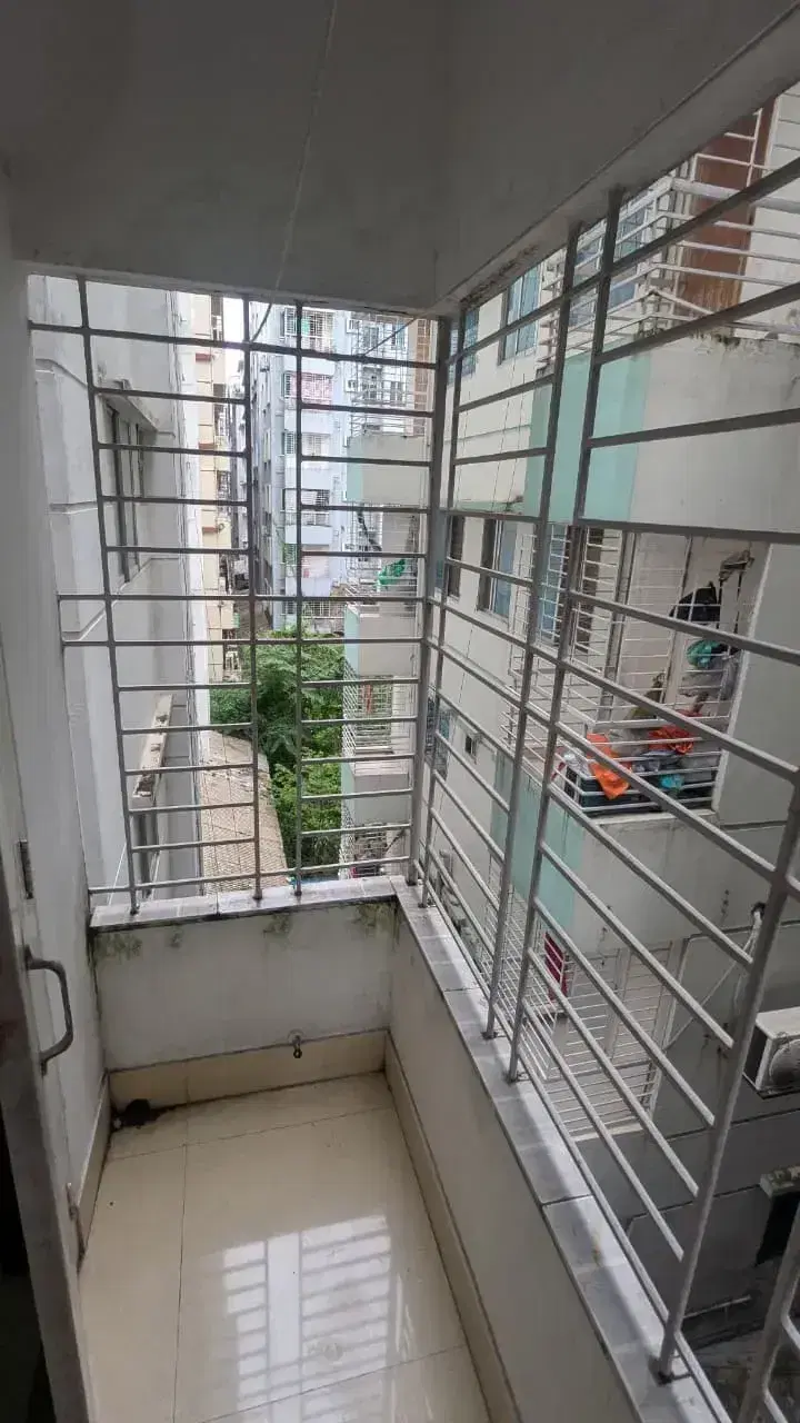 Master Bedroom w/ Attached Bath & Balcony