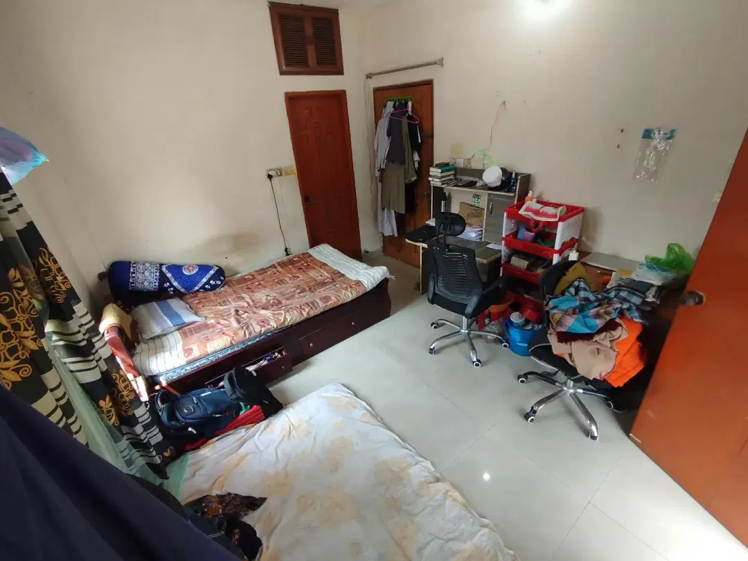 Master bedroom - Attached Bath & Balcony