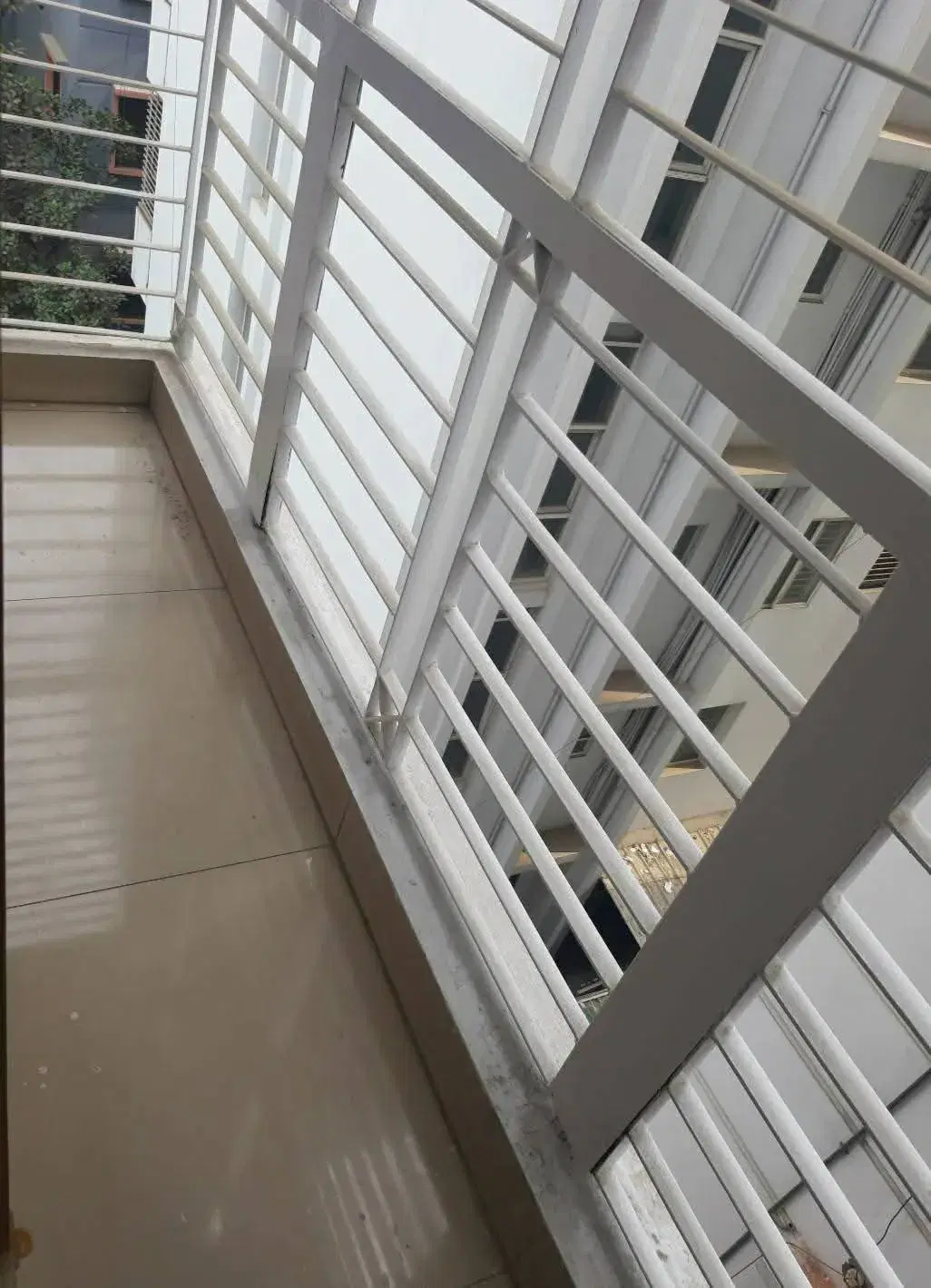 1 Seat in Semi Master Bedroom with Attached Balcony