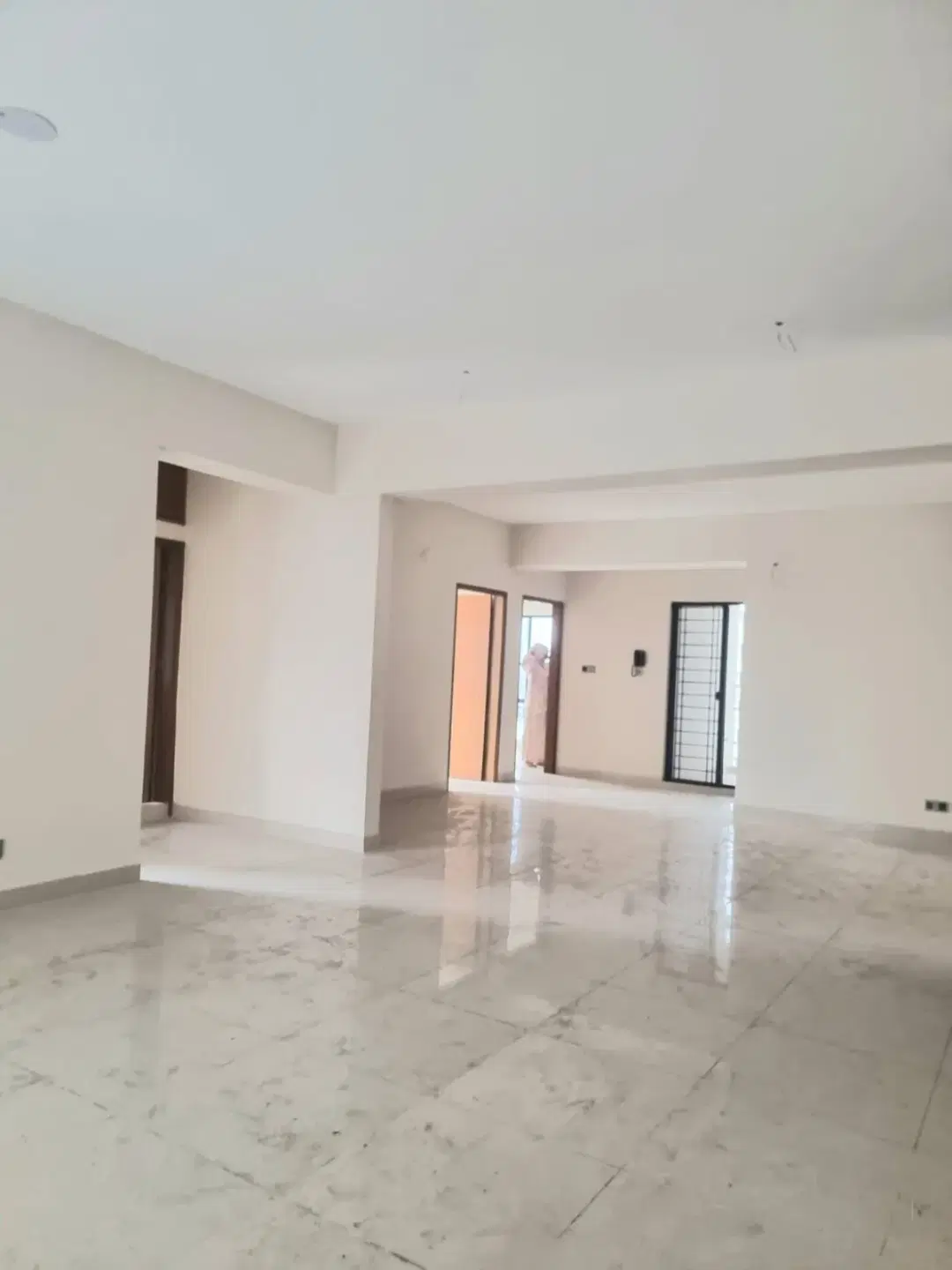 Luxury Flat Bashundhara (Brand New, Full City View)