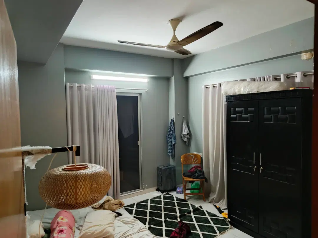 Master Bedroom with Attached Washroom & Balcony