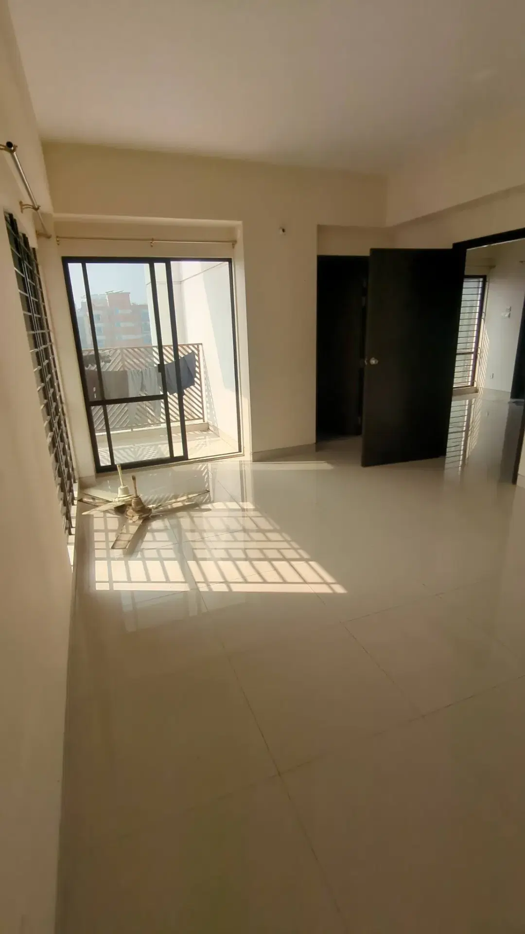 Single Room With Attached Washroom