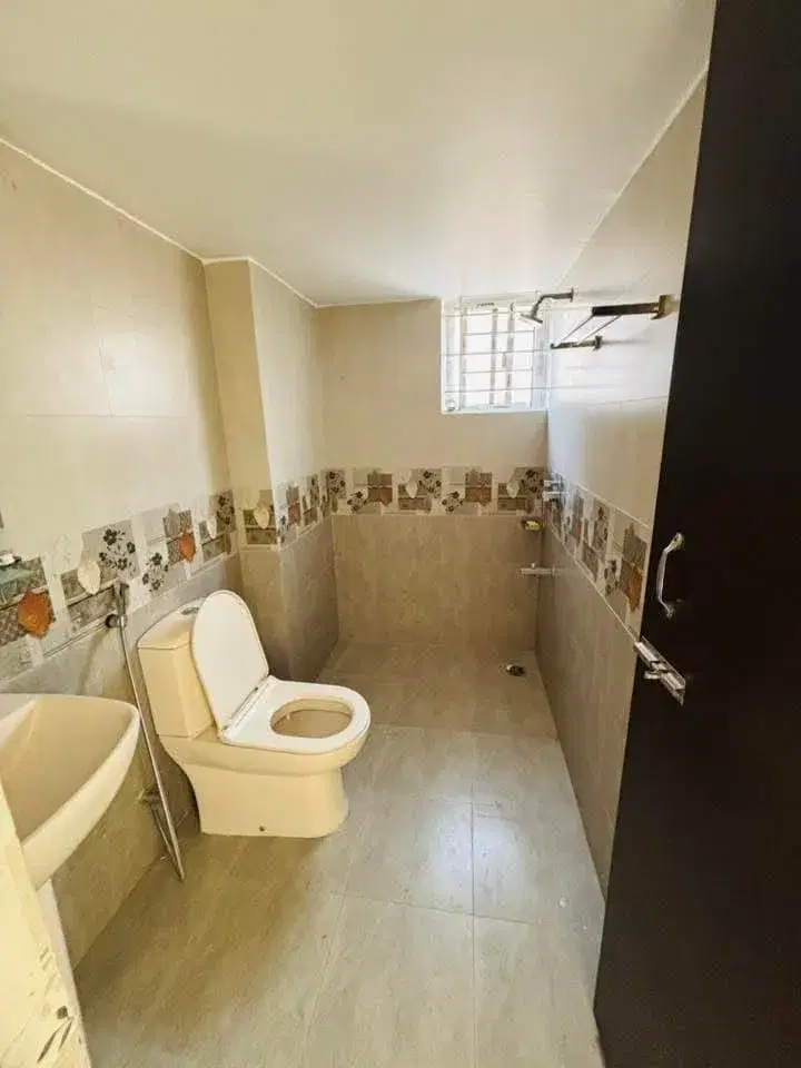 Idle couple (married) master bedroom , Bashundhara ,Block I